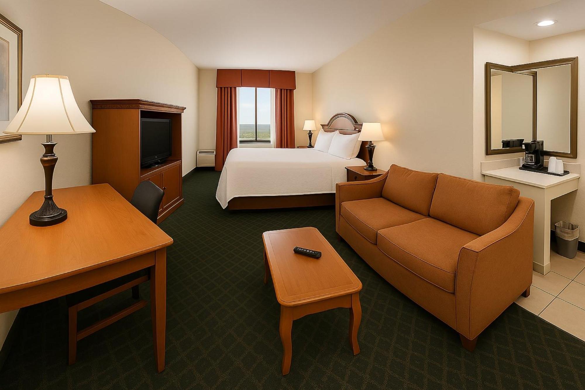 By Ihg Hotel 3*