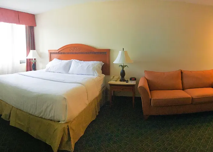Holiday Inn Port St. Lucie